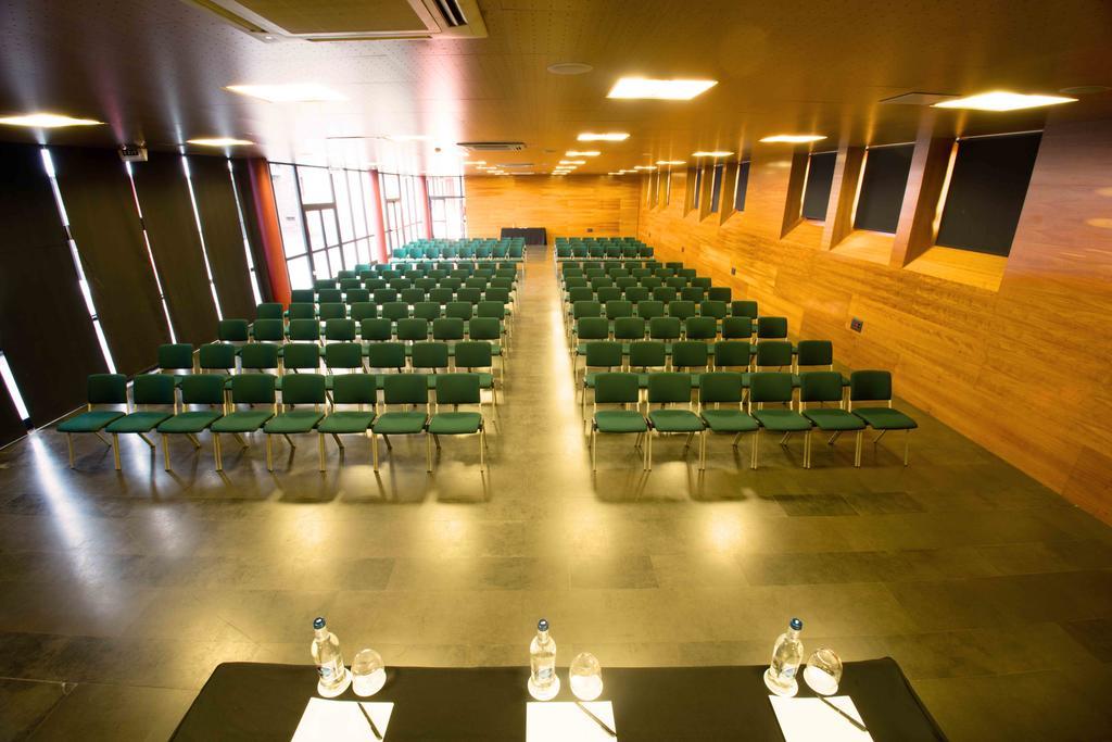 Hotel Escuela Santa Cruz Экстерьер фото